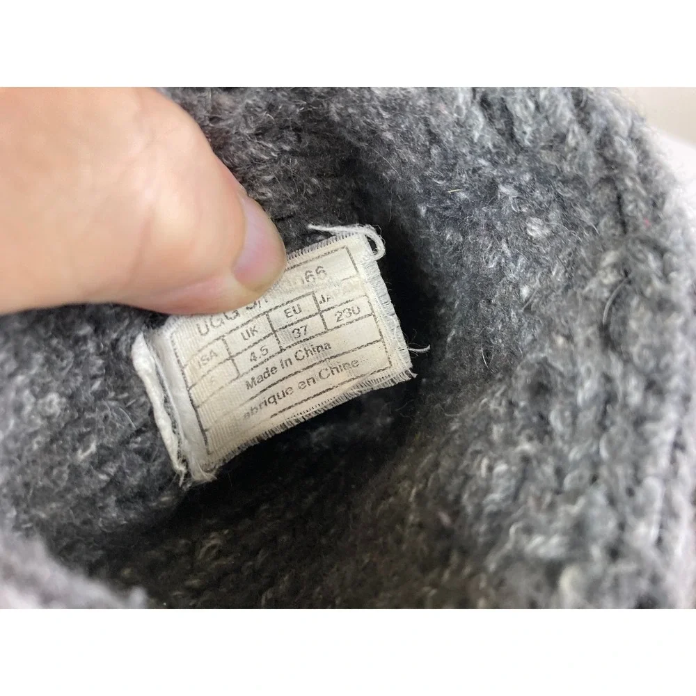 UGG Lattice Cardy Tall Knit Boots Womens 9 Grey Cable Knit Button